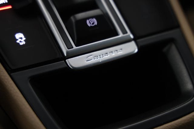 2022 Porsche Cayenne Base - Photo 34