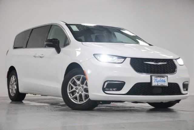 2024 Chrysler Pacifica