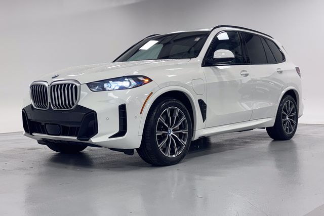 Used 2025 BMW X5 50e with VIN 5UX43EU00S9W94007 for sale in Aurora, IL