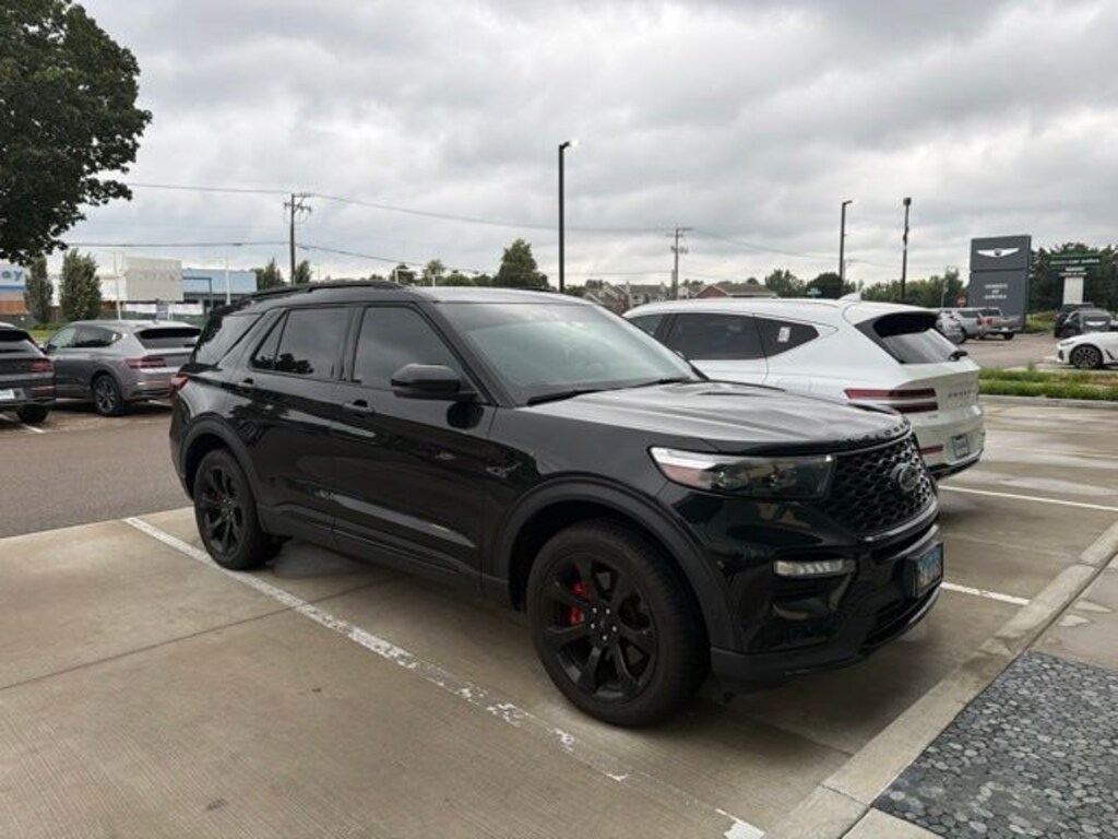 Used 2024 Ford Explorer ST SUV