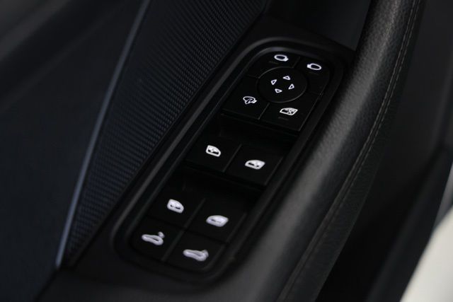 2023 Porsche Panamera Platinum Edition - Photo 25