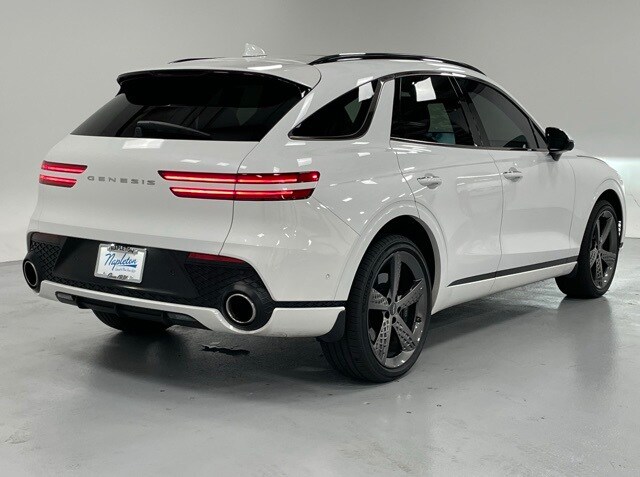 2025 Genesis GV70 3.5T Sport photo 4