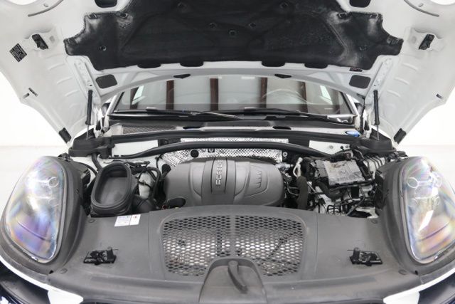 2021 Porsche Macan Base - Photo 6