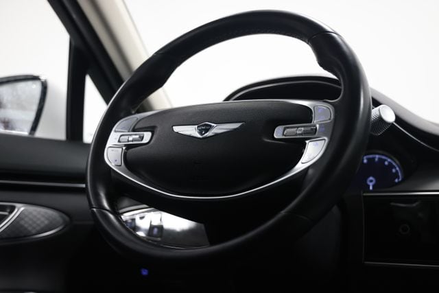 2024 GENESIS GV70 Standard - Photo 40