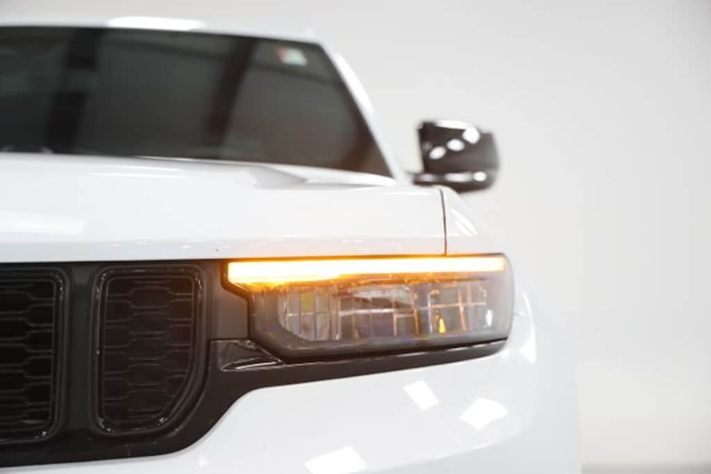 Used 2023 Jeep Grand Cherokee L Altitude SUV