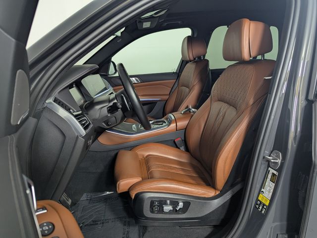 2023 BMW X5 M50i - Photo 14