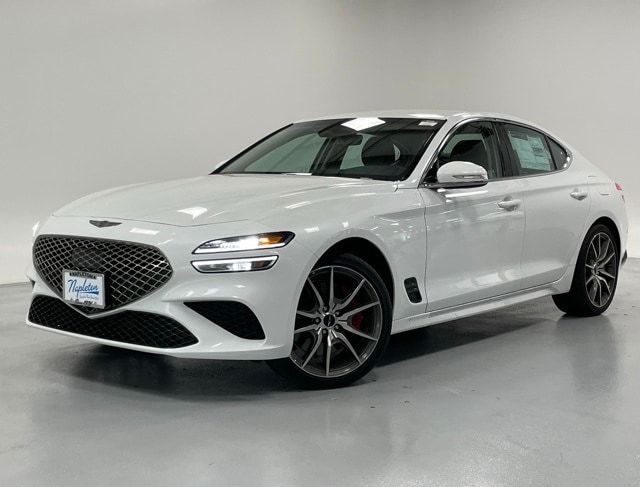 2025 GENESIS G70