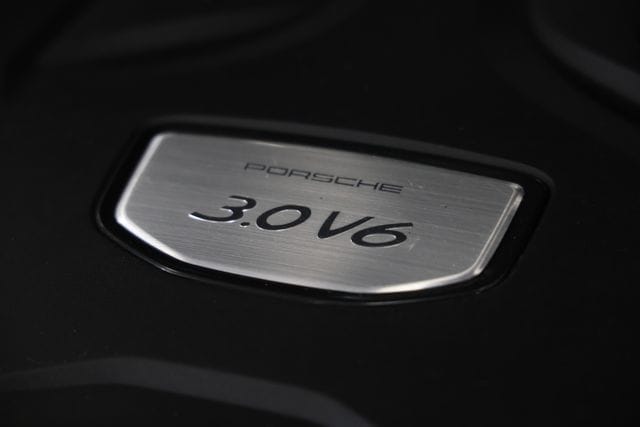 2022 Porsche Cayenne Base - Photo 8