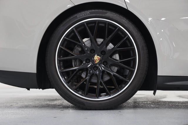 2023 Porsche Panamera Platinum Edition - Photo 19