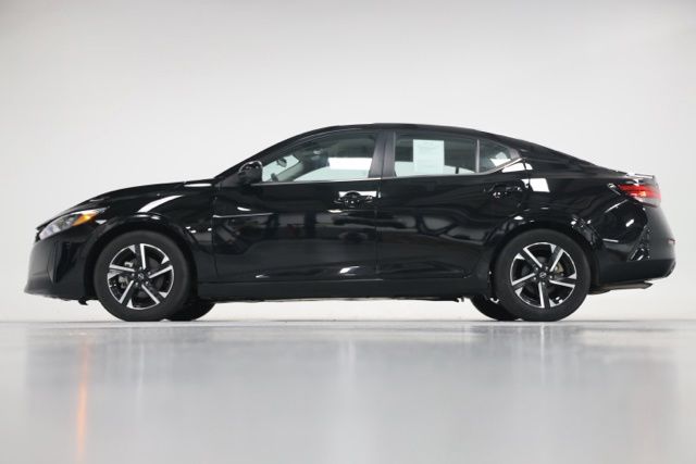 2025 Nissan Sentra SV - Photo 6