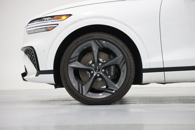 2026 GENESIS GV70 Sport Prestige - Photo 10