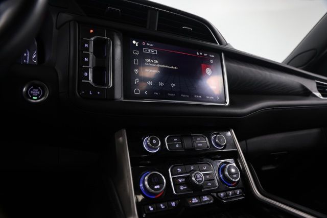 2023 GMC Yukon Denali - Photo 25