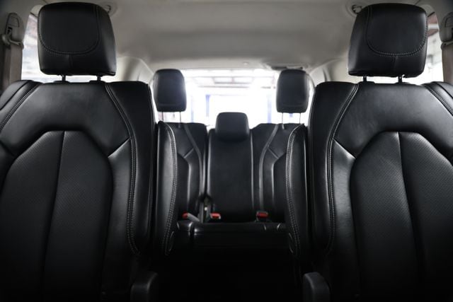 2023 Chrysler Pacifica Touring L - Photo 35