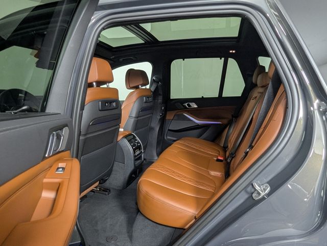 2023 BMW X5 M50i - Photo 25