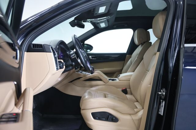 2022 Porsche Cayenne Base - Photo 22