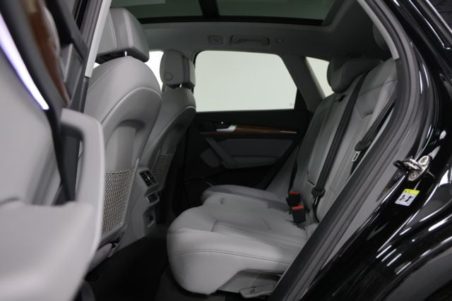 2022 Audi Q5 Premium - Photo 31