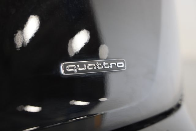 2022 Audi Q5 Premium - Photo 16