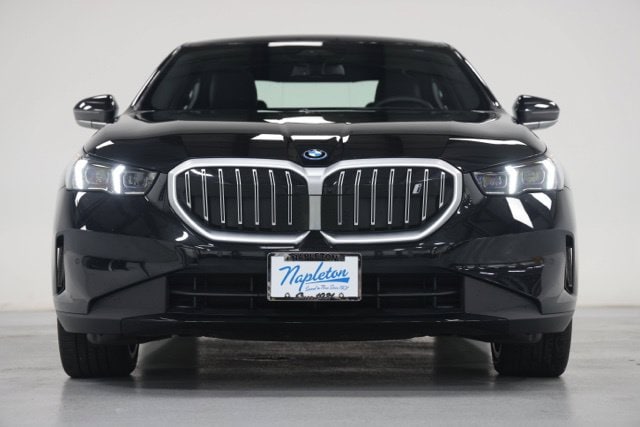 Used 2024 BMW i5 40 with VIN WBY33FK05RCR02383 for sale in Aurora, IL