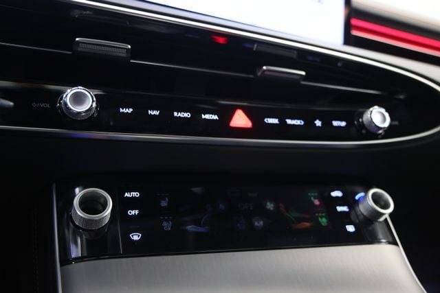 2026 GENESIS GV70 Sport Advanced - Photo 34