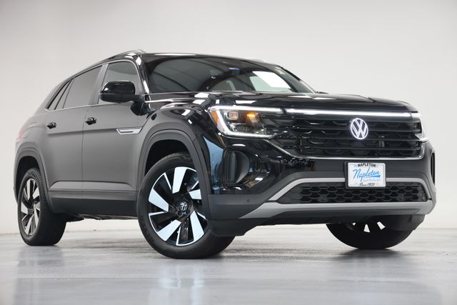2024 Volkswagen Atlas Cross Sport 2.0T SE w/Tech 4MOTION's photo