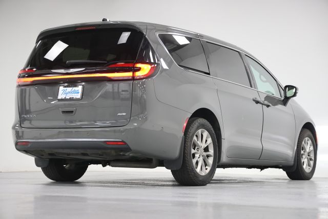 2023 Chrysler Pacifica Touring L - Photo 15