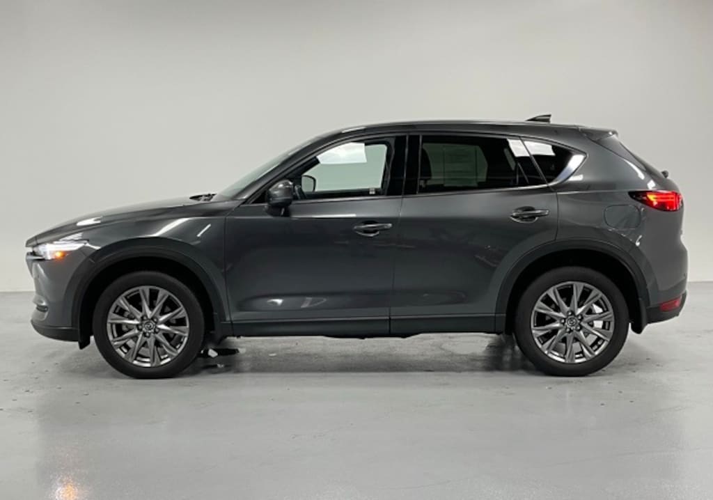 Used 2021 Mazda CX-5 Signature SUV