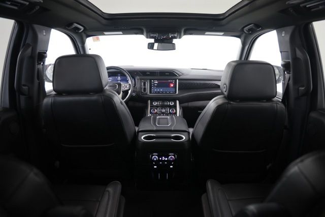 2023 GMC Yukon Denali - Photo 43