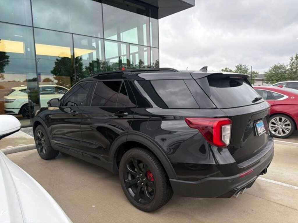 Used 2024 Ford Explorer ST SUV