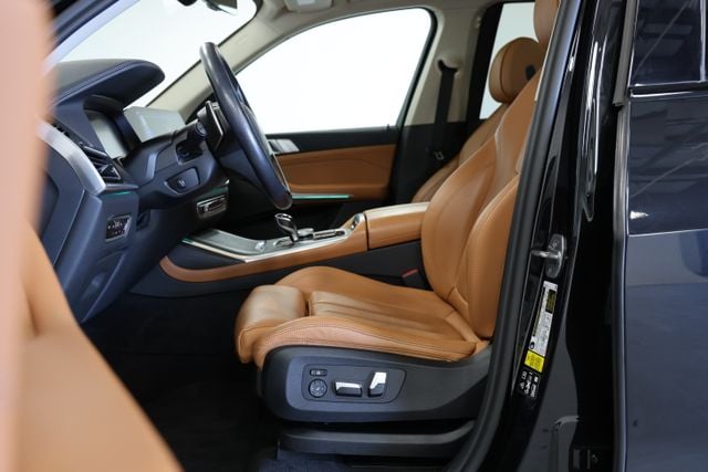 2022 BMW X7 40i - Photo 13