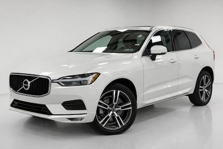 2021 Volvo XC60 T6 Momentum SUV