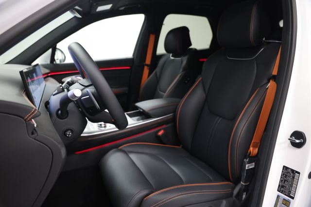 2026 GENESIS GV70 Sport Advanced - Photo 20