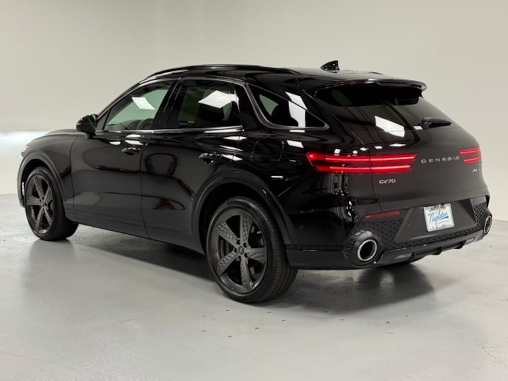 Certified 2025 Genesis GV70 3.5T Sport SUV