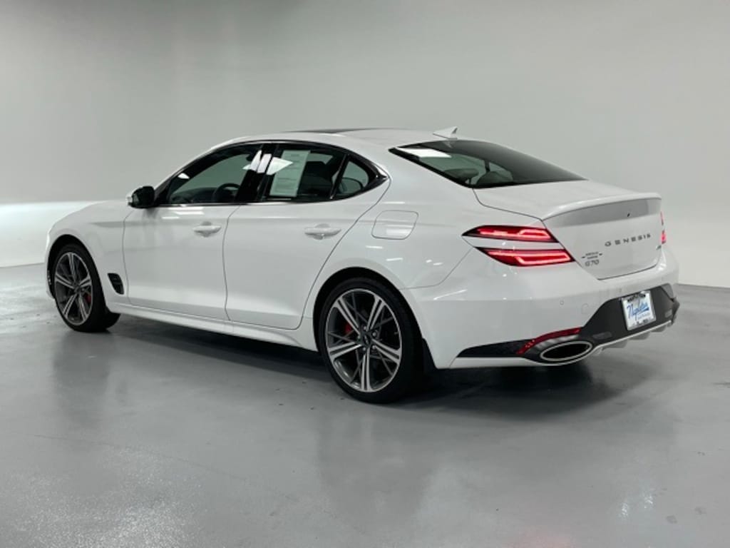 Used 2025 Genesis G70 2.5T Sedan