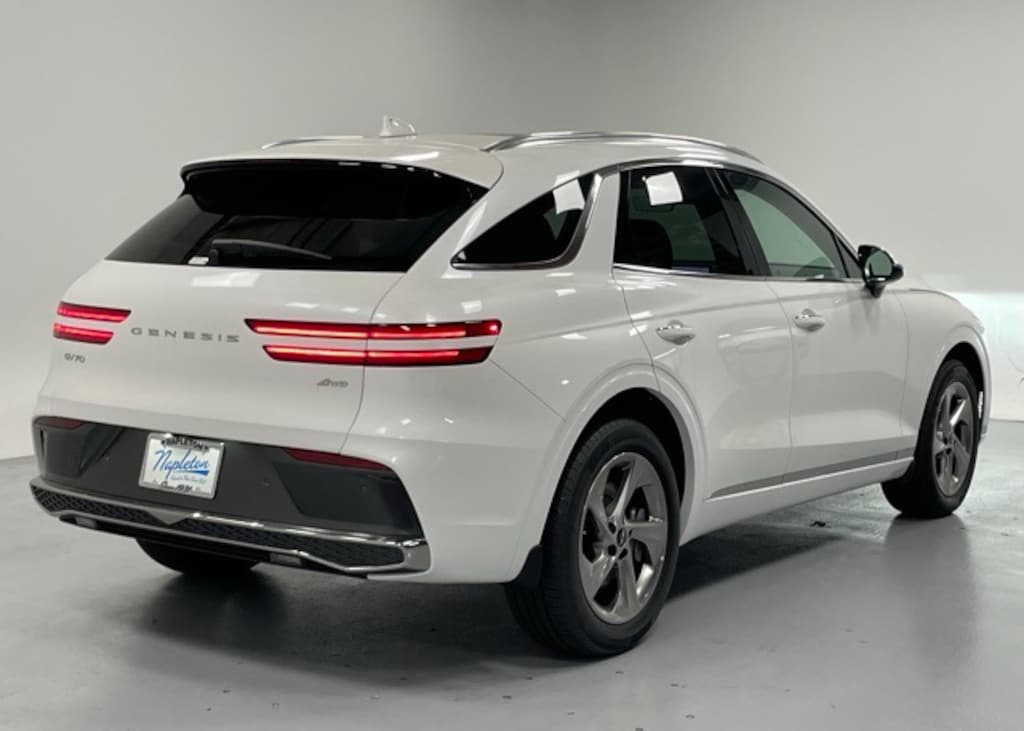 New 2026 Genesis GV70 2.5T Select SUV