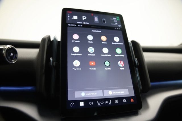 2026 Volvo EX30 Ultra - Photo 33