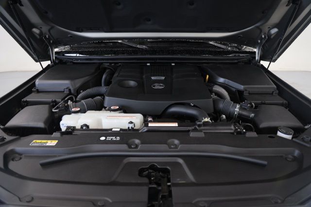 2024 Lexus GX Luxury - Photo 6