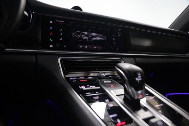 2023 Porsche Panamera Platinum Edition - Photo 27