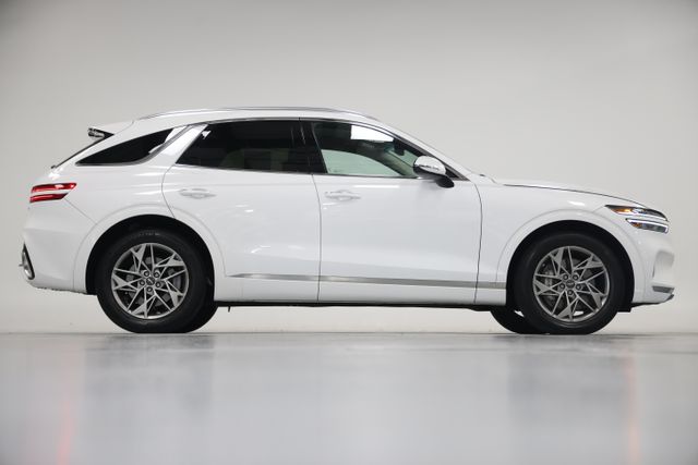 2024 GENESIS GV70 Standard - Photo 17