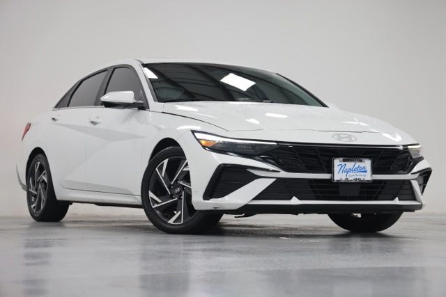 2024 Hyundai Elantra