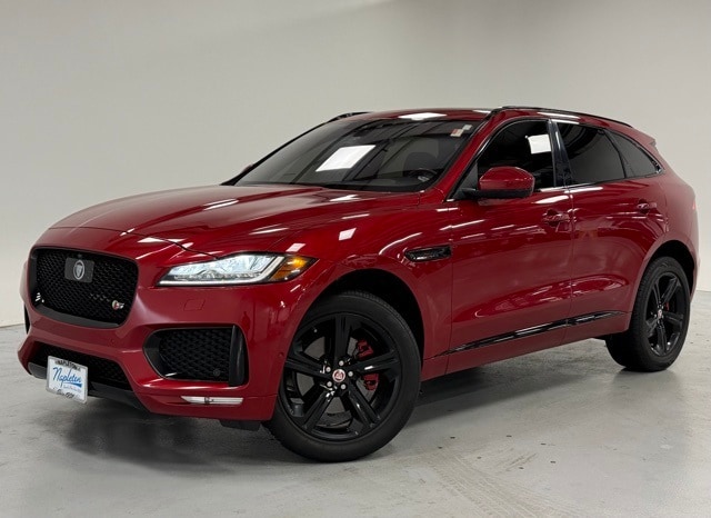 2017 Jaguar F-Pace S's photo
