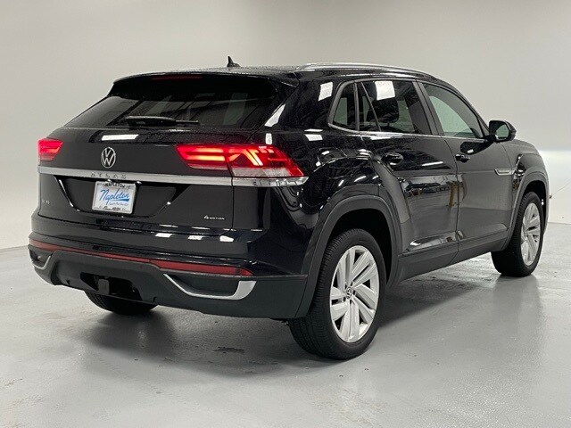 2023 Volkswagen Atlas Cross Sport V6 SE Technology photo 4