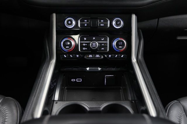 2023 GMC Yukon Denali - Photo 40