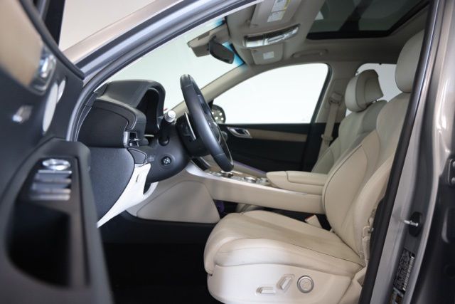 2024 GENESIS GV80 Standard - Photo 18