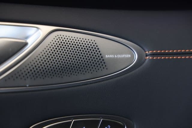 2026 GENESIS GV70 Sport Advanced - Photo 25