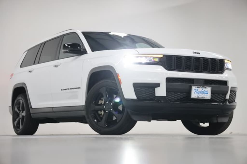 Used 2023 Jeep Grand Cherokee L Altitude SUV