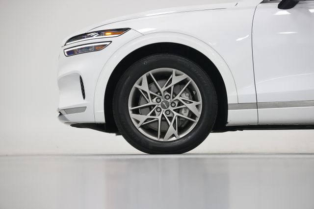 2024 GENESIS GV70 Standard - Photo 11