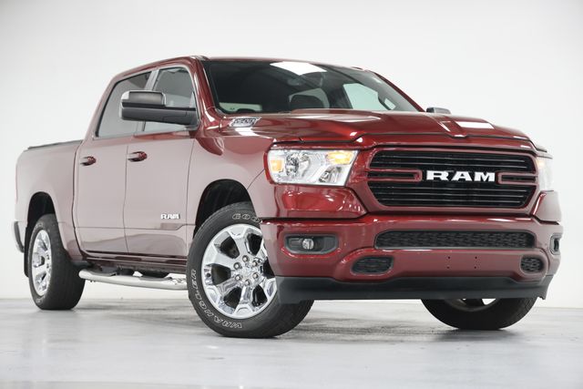 2020 RAM 1500 Big Horn/Lone Star 4x4 Crew Cab 5'7's photo