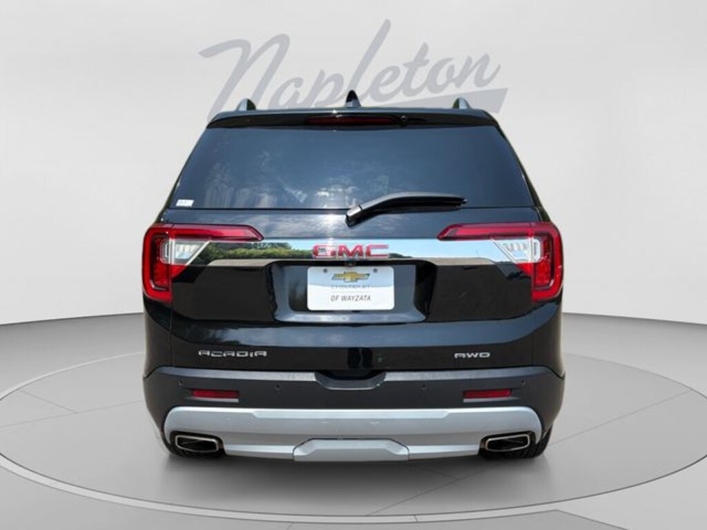 Used 2023 GMC Acadia SLT SUV