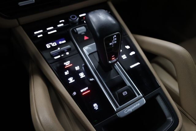 2022 Porsche Cayenne Base - Photo 33