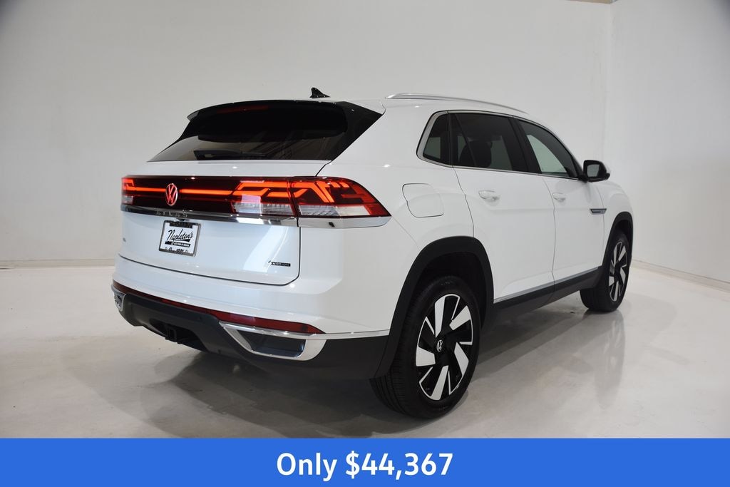 New 2025 Volkswagen Atlas Cross Sport 2.0T SEL SUV